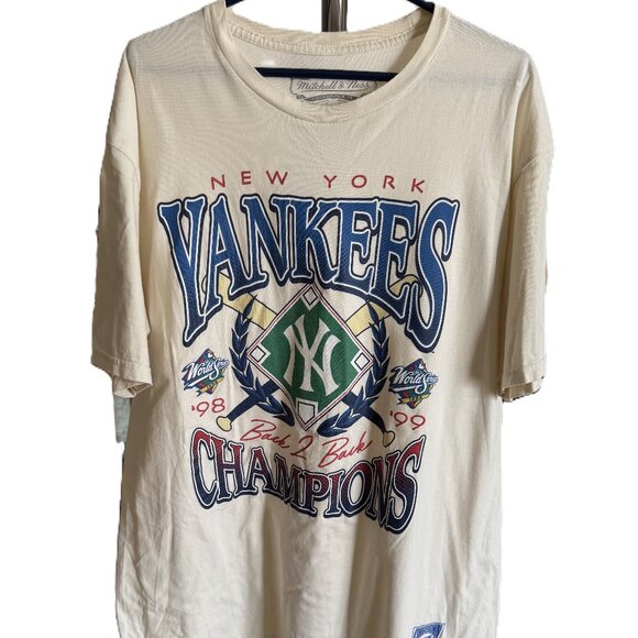 Yankees Champions Back To Back T-Shirt '98 -'99 - Picture 1 of 5